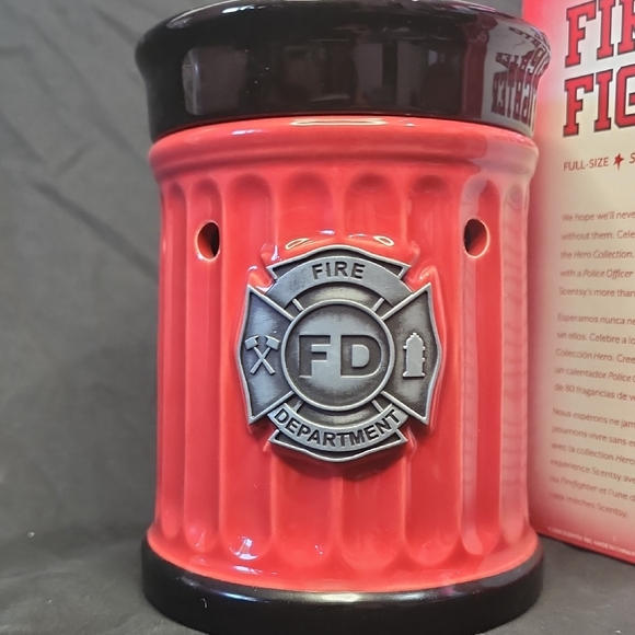 Scentsy Red Firefighter Warmer - Picture 2 of 2